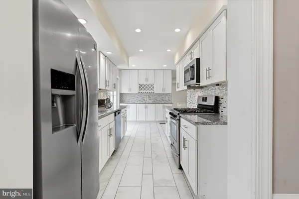 $975,000 | 14900 Westbury Road, Rockville, MD 20853