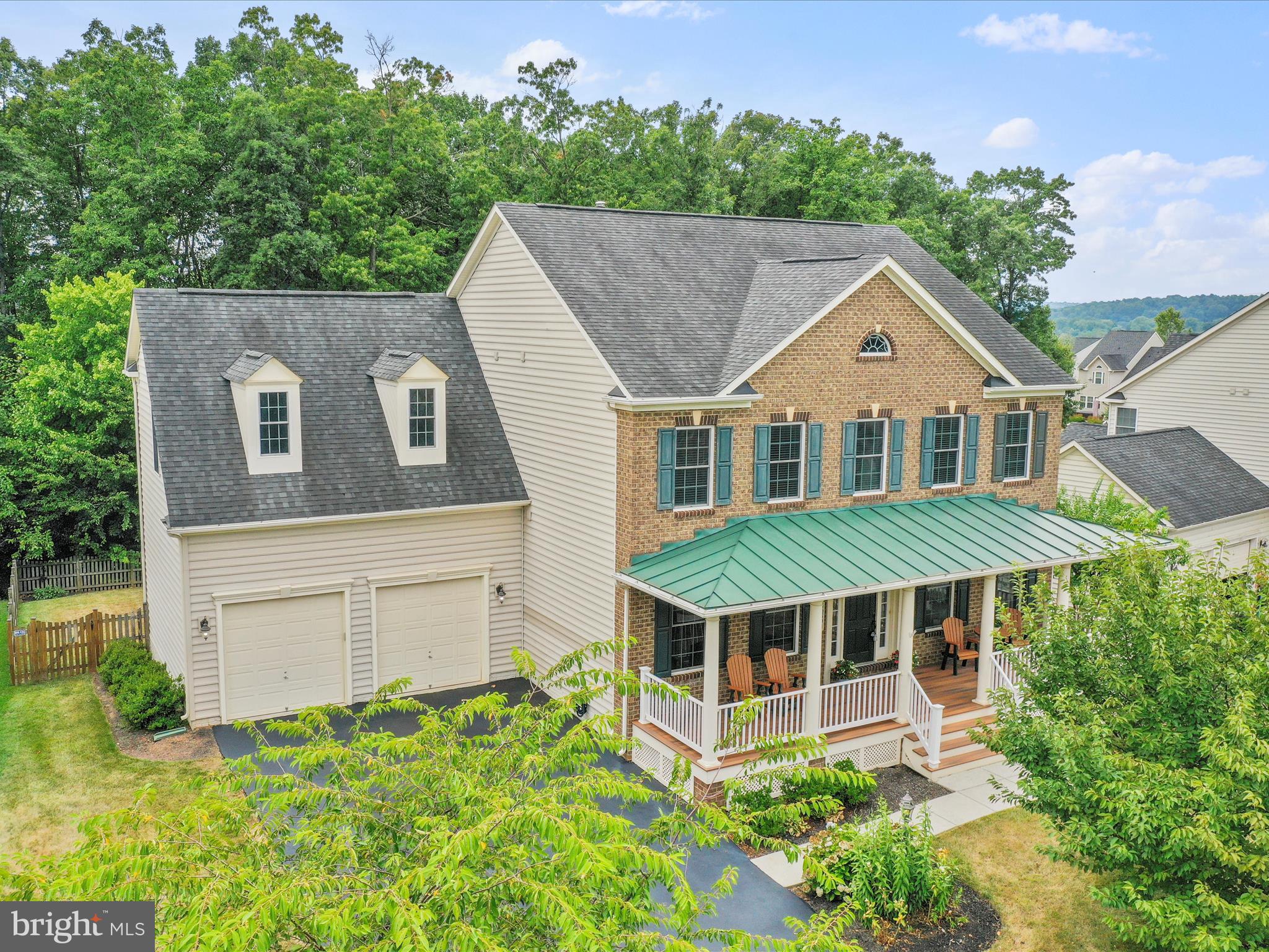 40594 Banshee Drive Leesburg, VA 20175 - Photo 6 of 74 Backs to Trees