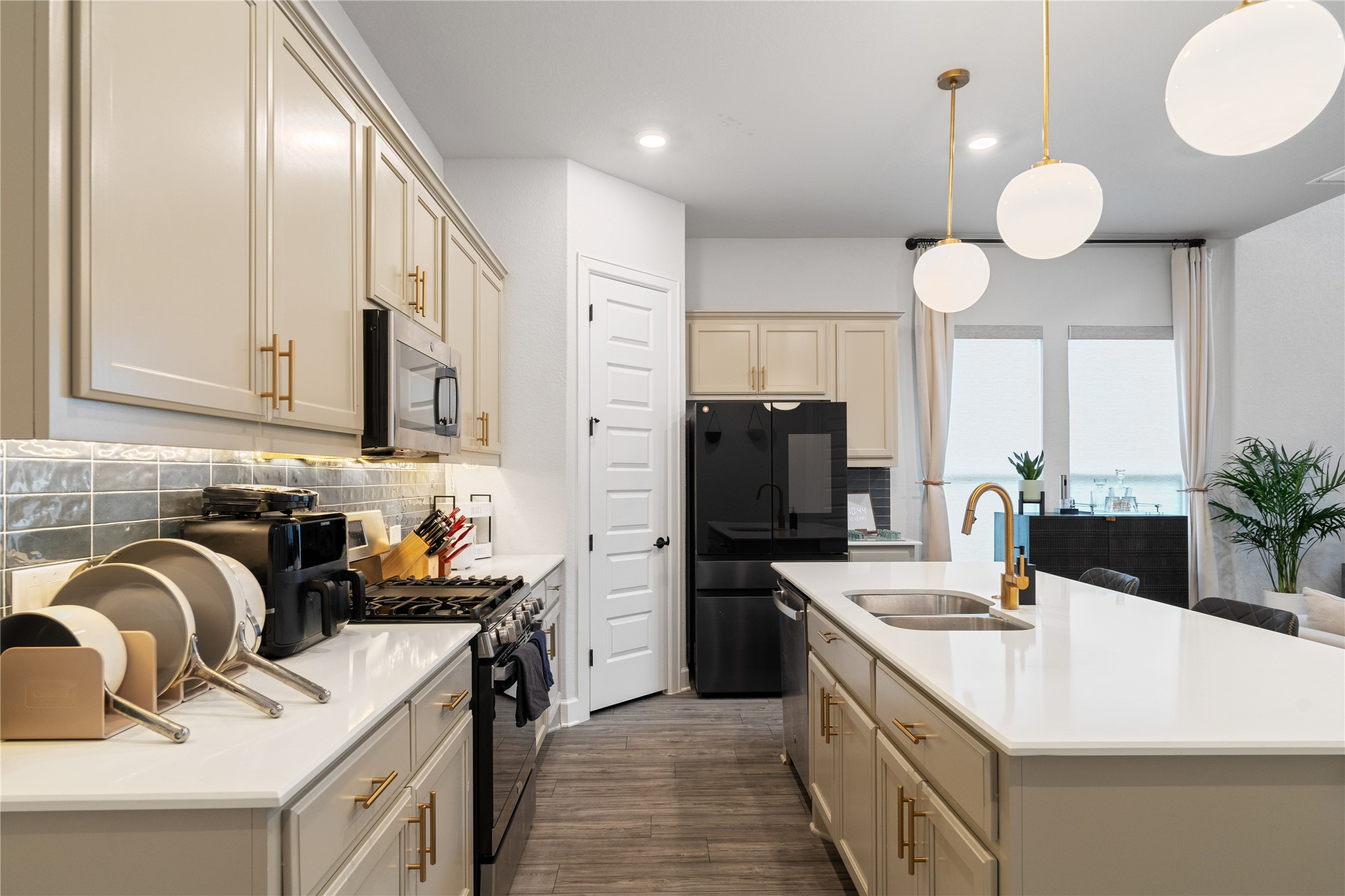 4504 Cool Gray Cove Austin, TX 78747 - Photo 10 of 28