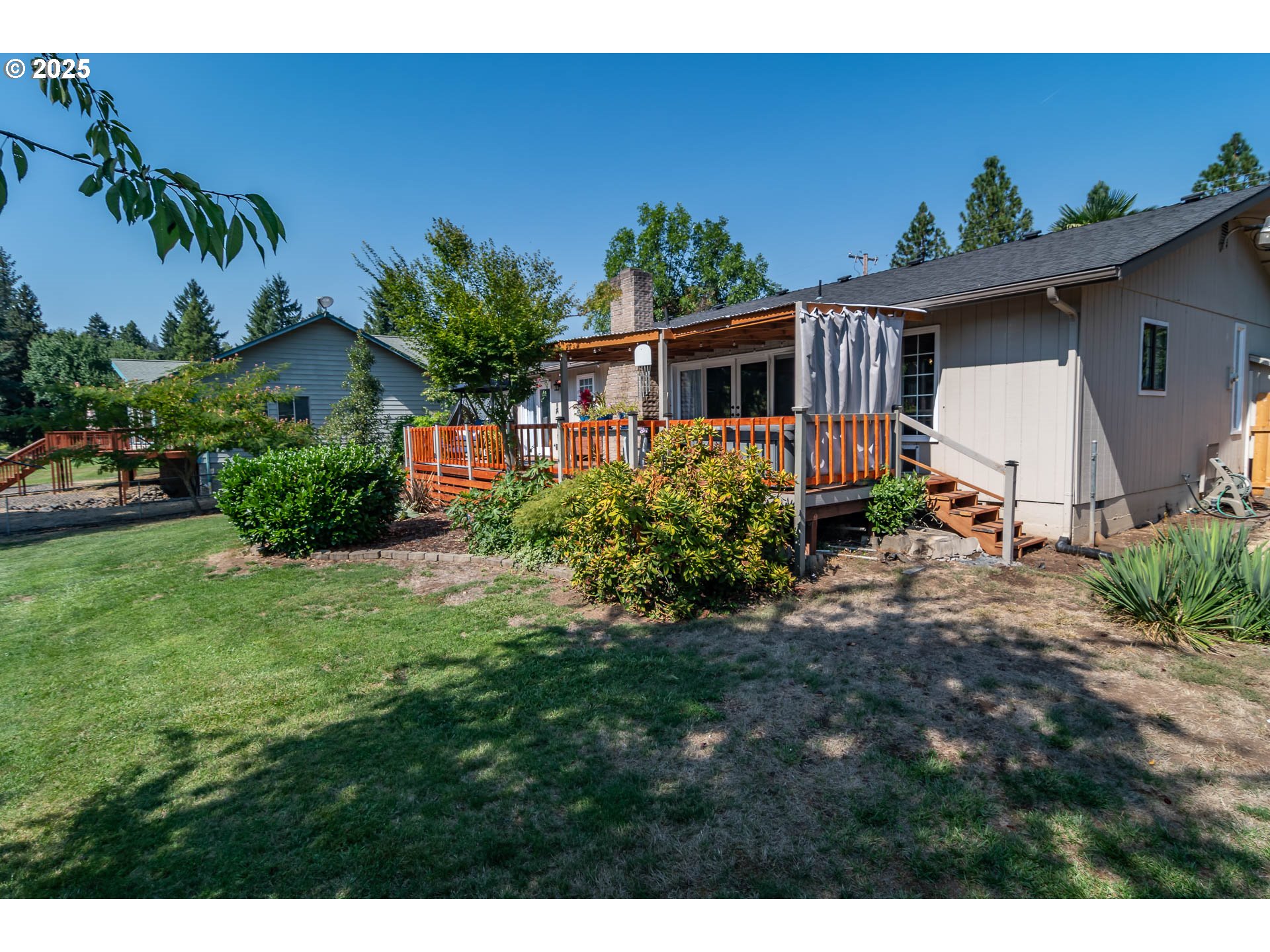 290 Singing Waters Road Winchester, OR 97495 - Photo 35 of 47 Gallery Image 35