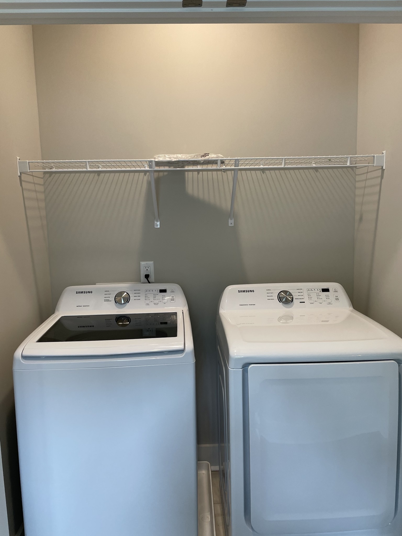 217 Stonecrest Drive, Unit 217 Nashville, TN 37209 - Photo 15 of 20 a utility room with dryer and washer
