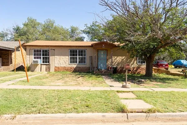 $60,000 | 502 North 10th Street, Lamesa, TX 79331