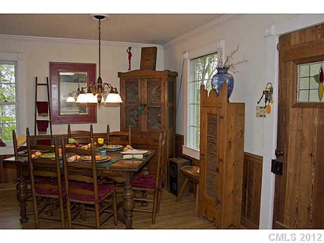 1587 Foxridge Road Rock Hill, SC 29732 - Photo 4 of 16 Gallery Image 4