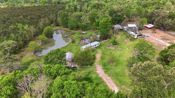 $175,000 | 726 County Road 2078, Hull, TX 77564