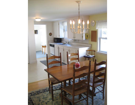 16 Coolidge Road Danvers, MA 01923 - Photo 5 of 18 Gallery Image 5
