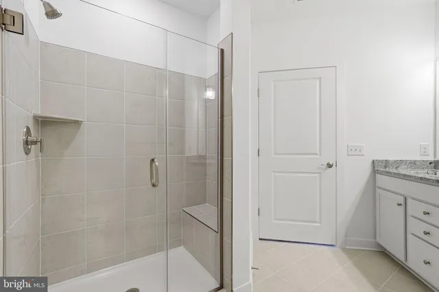 $2,950 | 21731 Dovekie Terrace, Unit 302, Ashburn, VA 20147