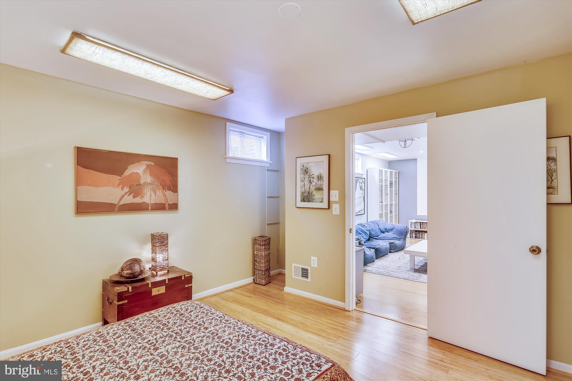 1755 Glastonberry Road Potomac, MD 20854 - Photo 31 of 100