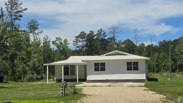 $1,650 | 36325 Walker North Road, Walker, LA 70785