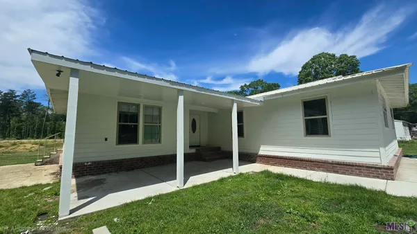 $1,650 | 36325 Walker North Road, Walker, LA 70785