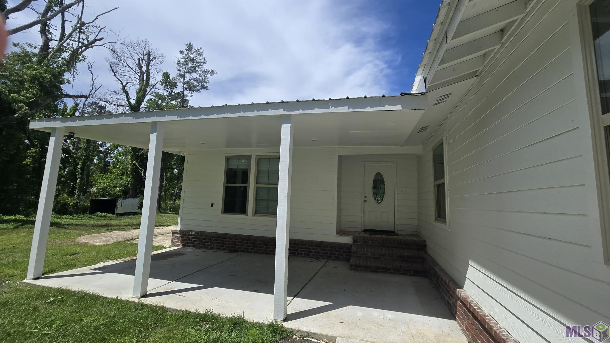 36325 Walker North Road Walker, LA 70785 - Photo 3 of 20