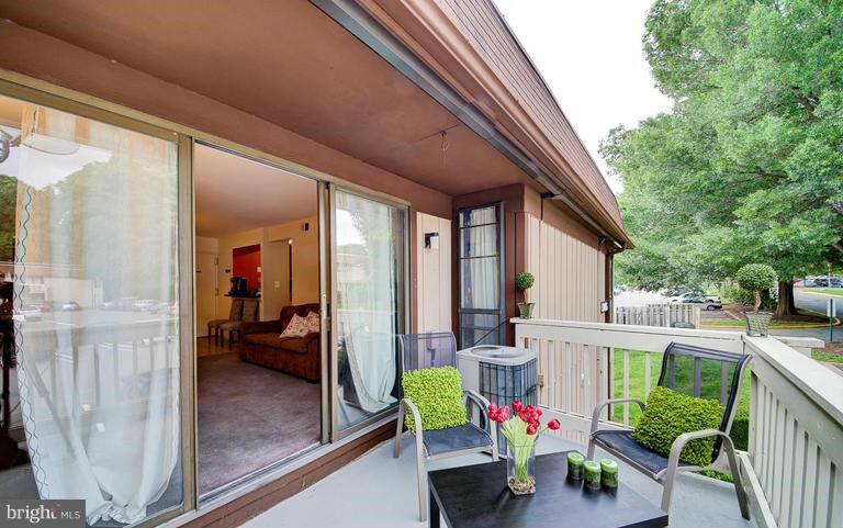 5805 Royal Ridge Drive, Unit H Springfield, VA 22152 - Photo 13 of 15 Exterior (General)