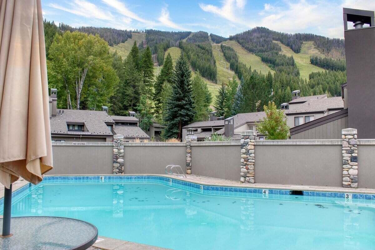 119 Picabo Street, Unit B4 / B5 Ketchum, ID 83340 - Photo 21 of 22 20241229180430949278000000-o
