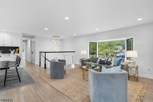 $1,299,000 | 106 Falcon Road, Livingston, NJ 07039