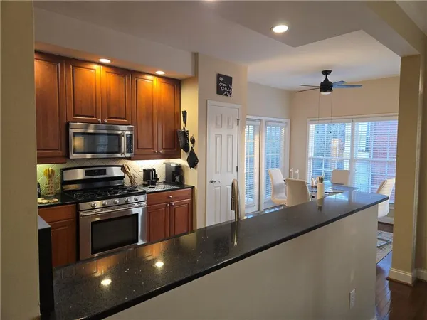 $3,500 | 50 Biscayne Drive Northwest, Unit 5115, Atlanta, GA 30309