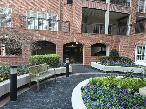 $3,500 | 50 Biscayne Drive Northwest, Unit 5115, Atlanta, GA 30309