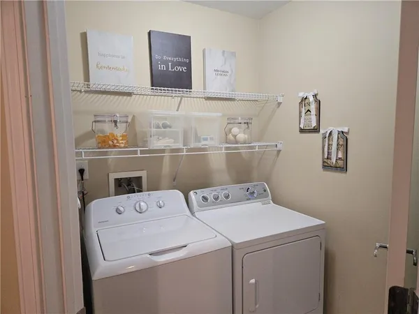 $3,500 | 50 Biscayne Drive Northwest, Unit 5115, Atlanta, GA 30309