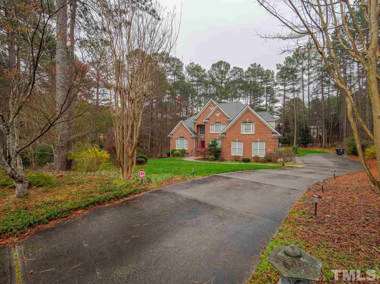 5301 Cosmos Court Raleigh, NC 27613 - Photo 2 of 30