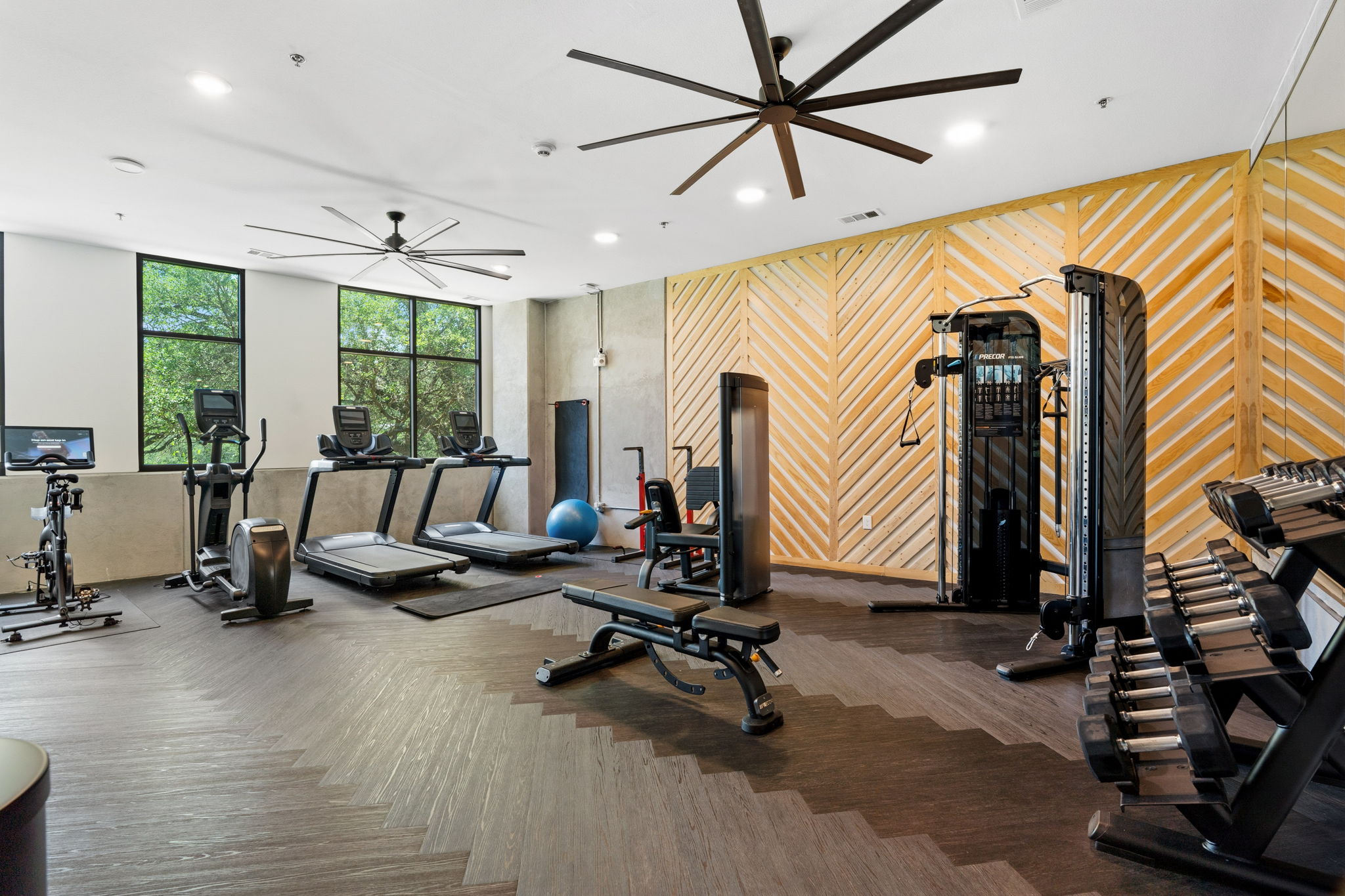 2500 Longview Street, Unit 116 Austin, TX 78705 - Photo 23 of 27 Fitness room