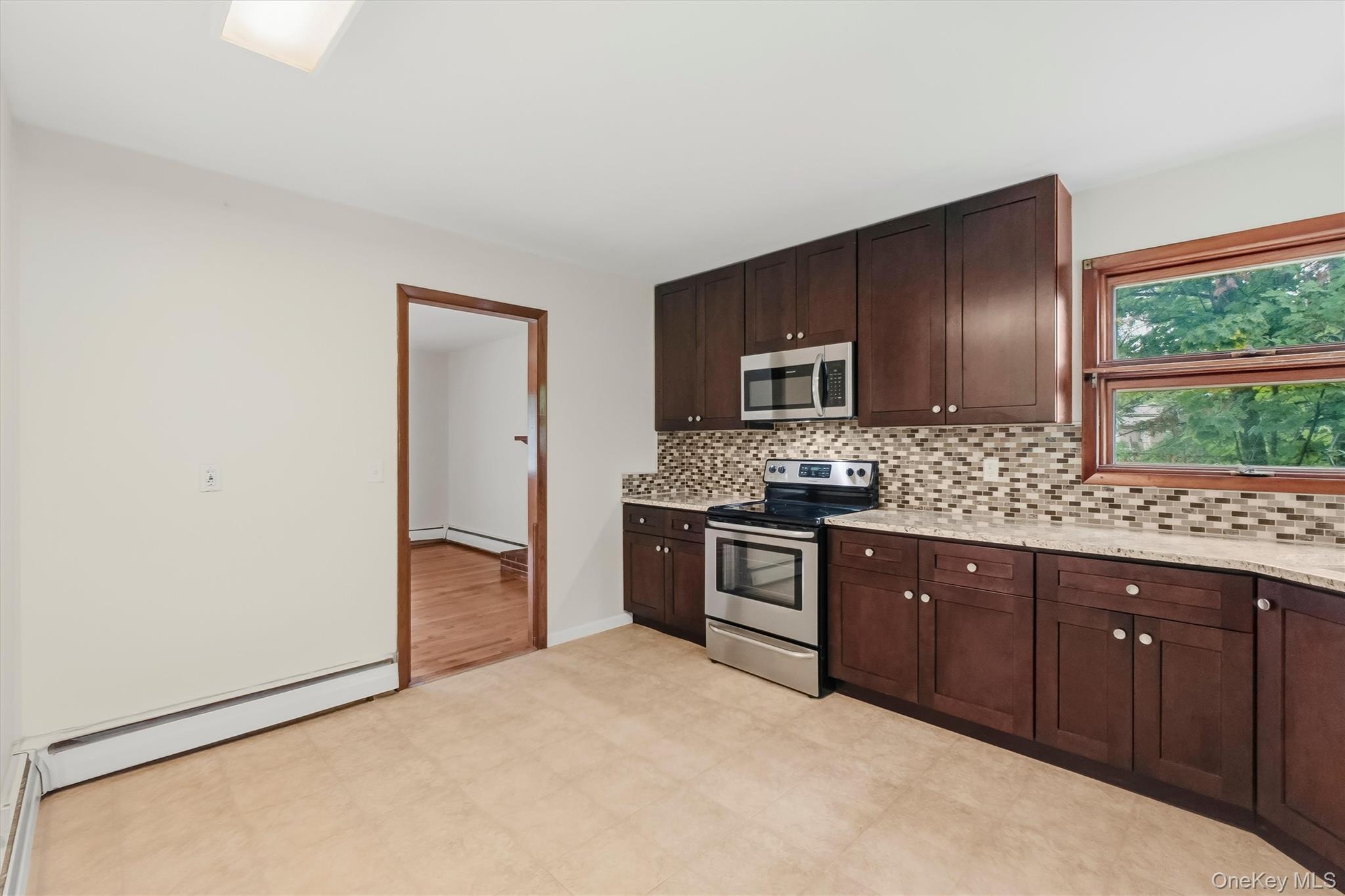72 South Terrace Fishkill, NY 12524 - Photo 6 of 30