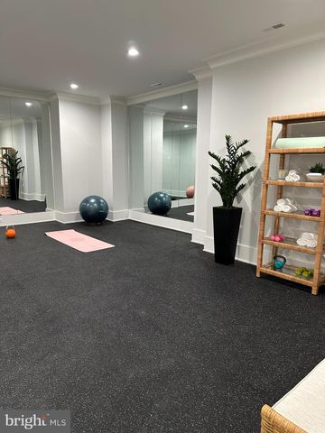 $4,400,000 | 6508 Halls Farm Lane, McLean, VA 22101