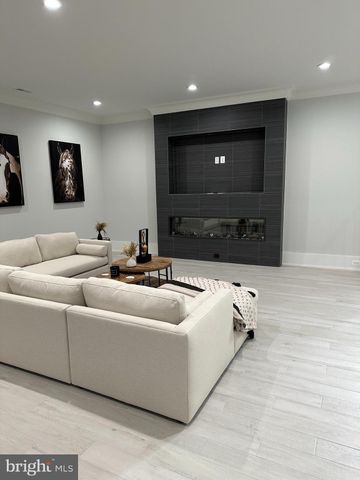 $4,400,000 | 6508 Halls Farm Lane, McLean, VA 22101