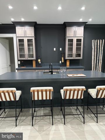 $4,400,000 | 6508 Halls Farm Lane, McLean, VA 22101