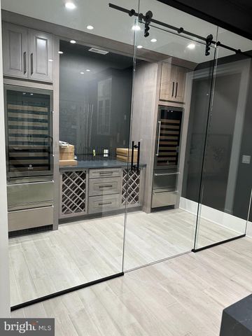 $4,400,000 | 6508 Halls Farm Lane, McLean, VA 22101