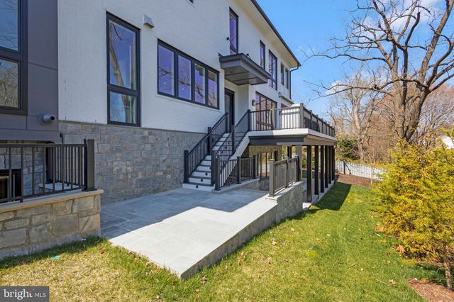 $4,400,000 | 6508 Halls Farm Lane, McLean, VA 22101