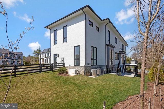 $4,400,000 | 6508 Halls Farm Lane, McLean, VA 22101