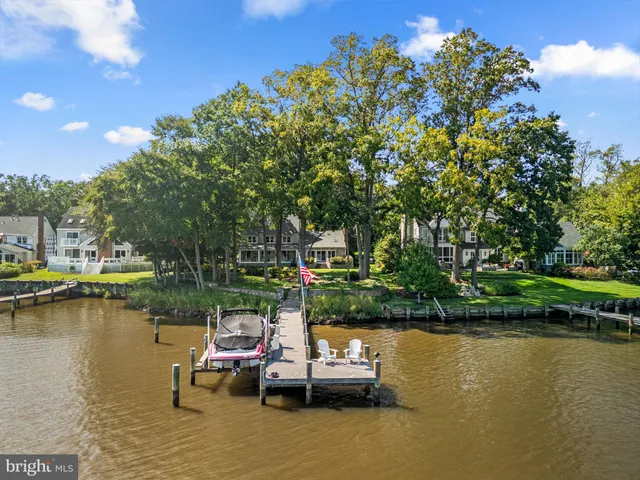 $2,500,000 | 531 Point Field Drive, Millersville, MD 21108