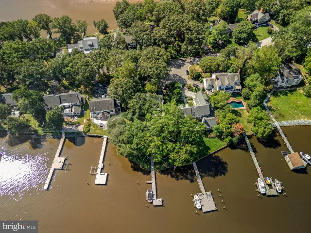 $2,500,000 | 531 Point Field Drive, Millersville, MD 21108