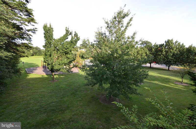 21064 View Glass Terrace Sterling, VA 20164 - Photo 28 of 29 View
