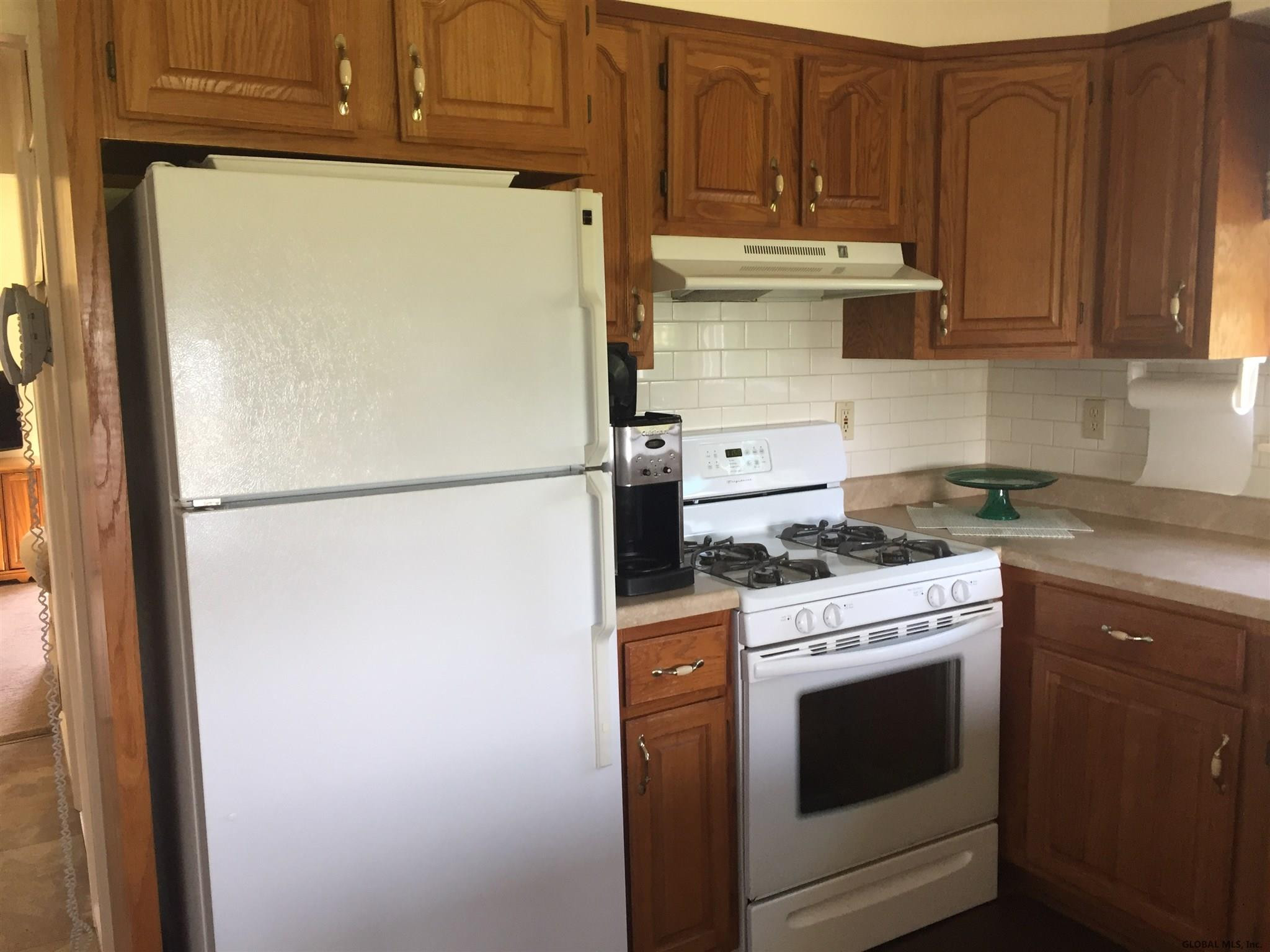 736 Thayer Road Amsterdam, NY 12010 - Photo 10 of 19 Photo 10