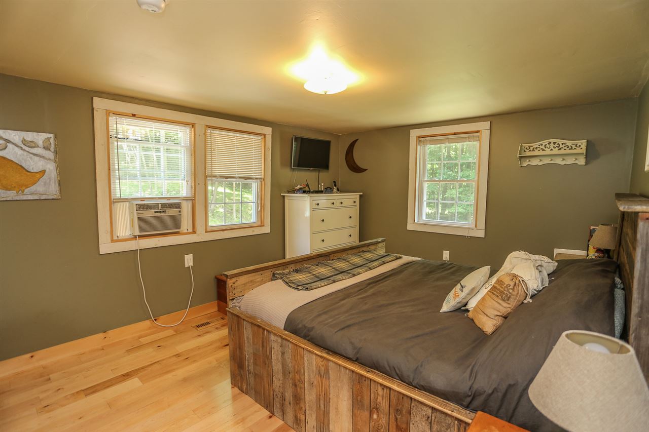 268 Robert Rogers Road Dunbarton, NH 03046 - Photo 23 of 36