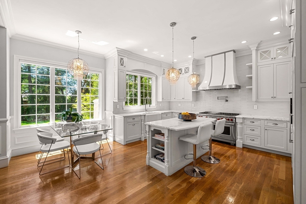 129 Rangeley Road Brookline, MA 02467 - Photo 8 of 36