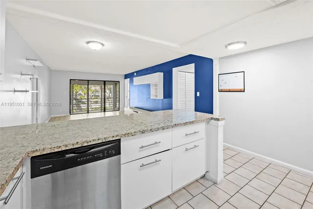 $2,200 | 2302 South Cypress Bend Drive, Unit 210, Pompano Beach, FL 33069