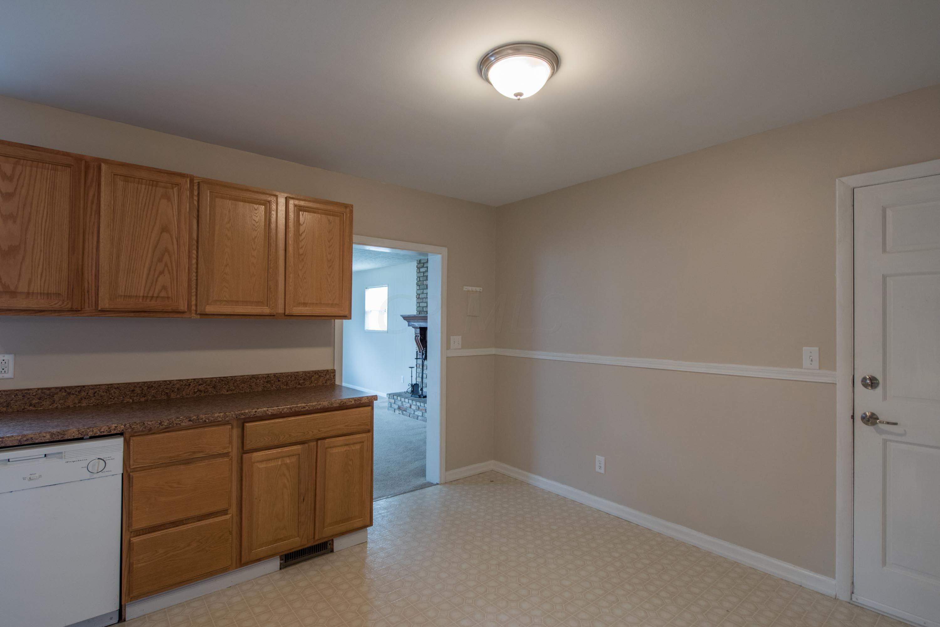 3538 Devin Road Grove City, OH 43123 - Photo 8 of 45 Gallery Image 8