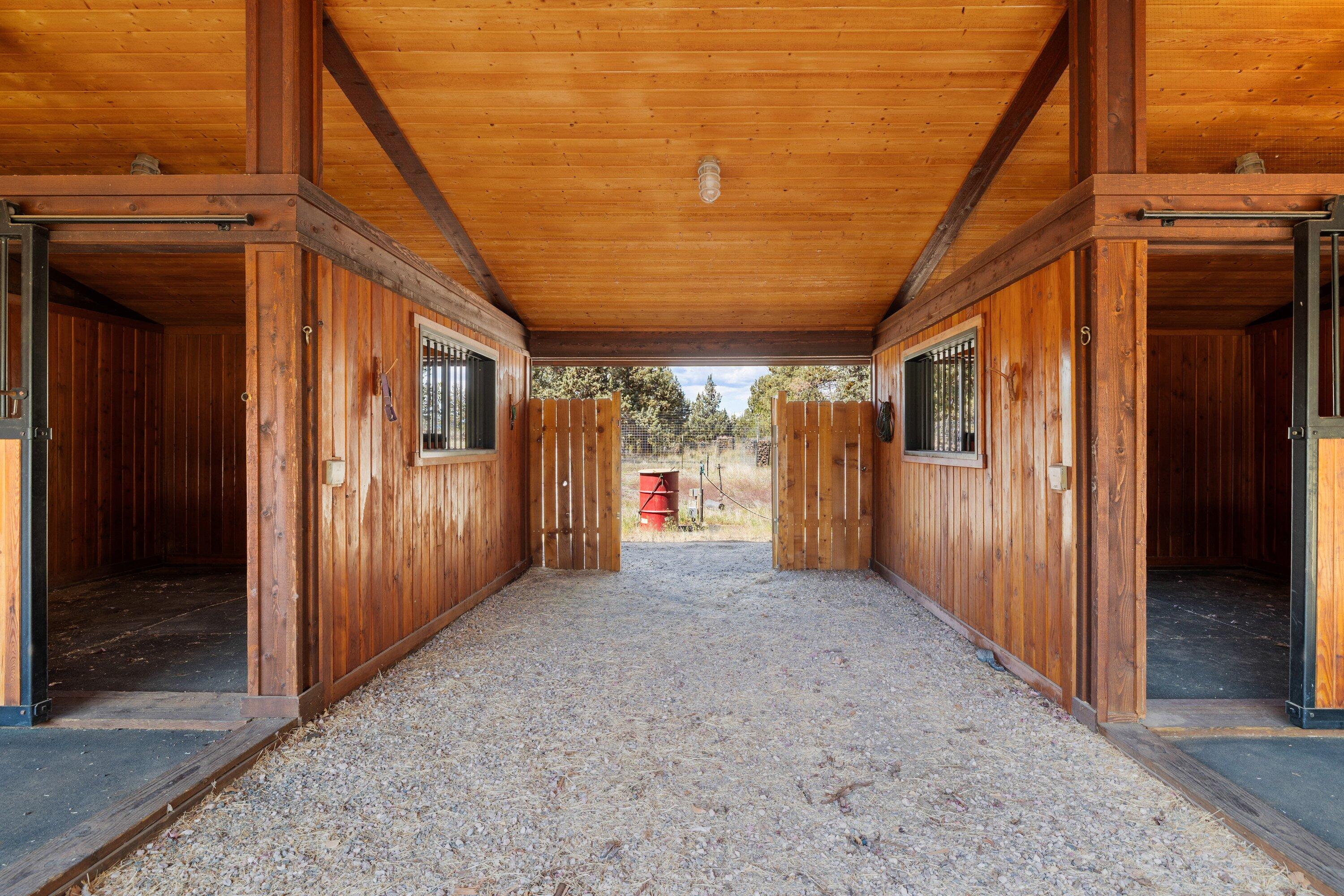 64155 Hunnell Road Bend, OR 97703 - Photo 68 of 96 Equestrian-ready.