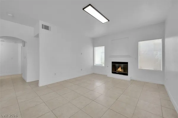 $1,395 | 5828 Vegas Drive, Las Vegas, NV 89108