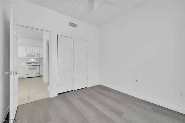 $1,395 | 5828 Vegas Drive, Las Vegas, NV 89108