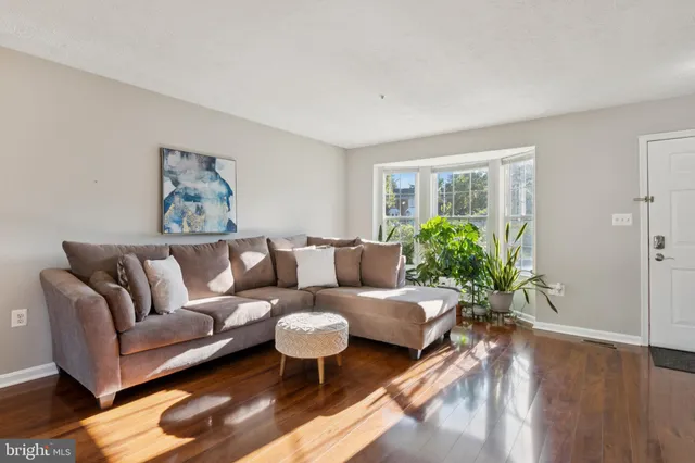 $425,000 | 9017 Constant Course, Columbia, MD 21046