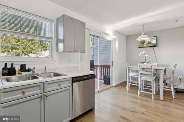 $425,000 | 9017 Constant Course, Columbia, MD 21046