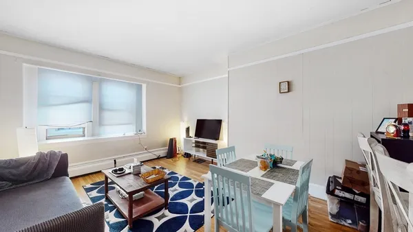 $3,195 | 289 Beacon Street, Unit 9, Boston, MA 02116