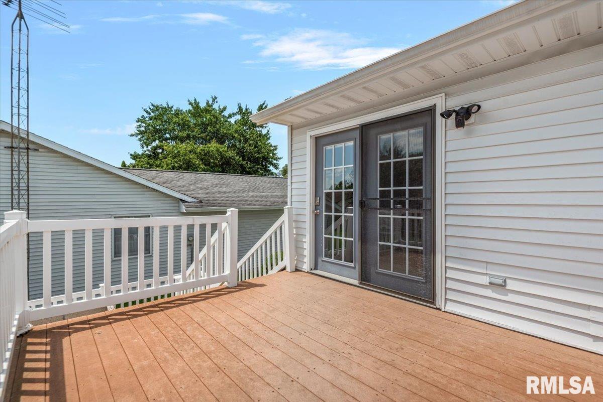 3028 Sutherland Road Springfield, IL 62702 - Photo 33 of 38