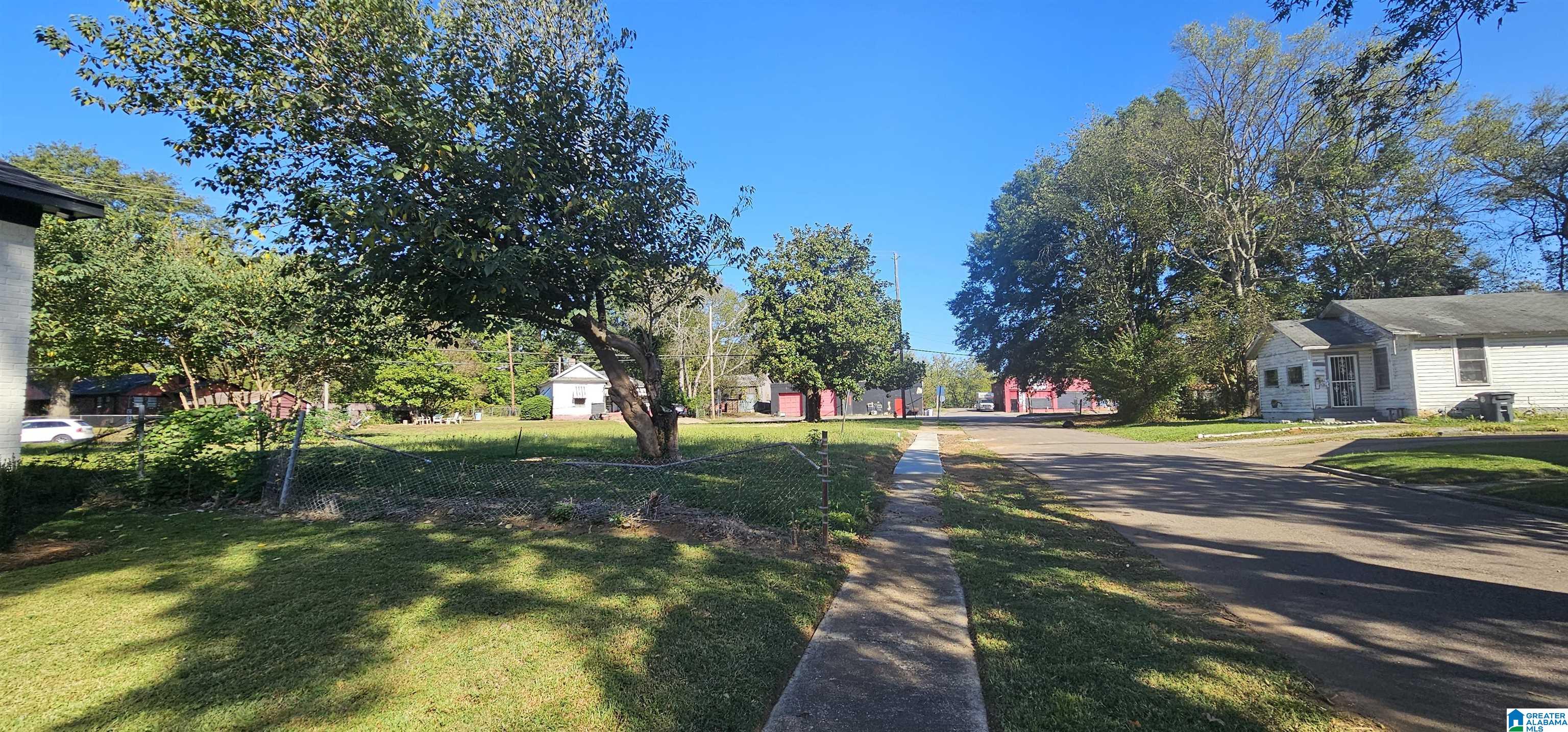 820 28th Street Southwest Birmingham, AL 35211 - Photo 43 of 47