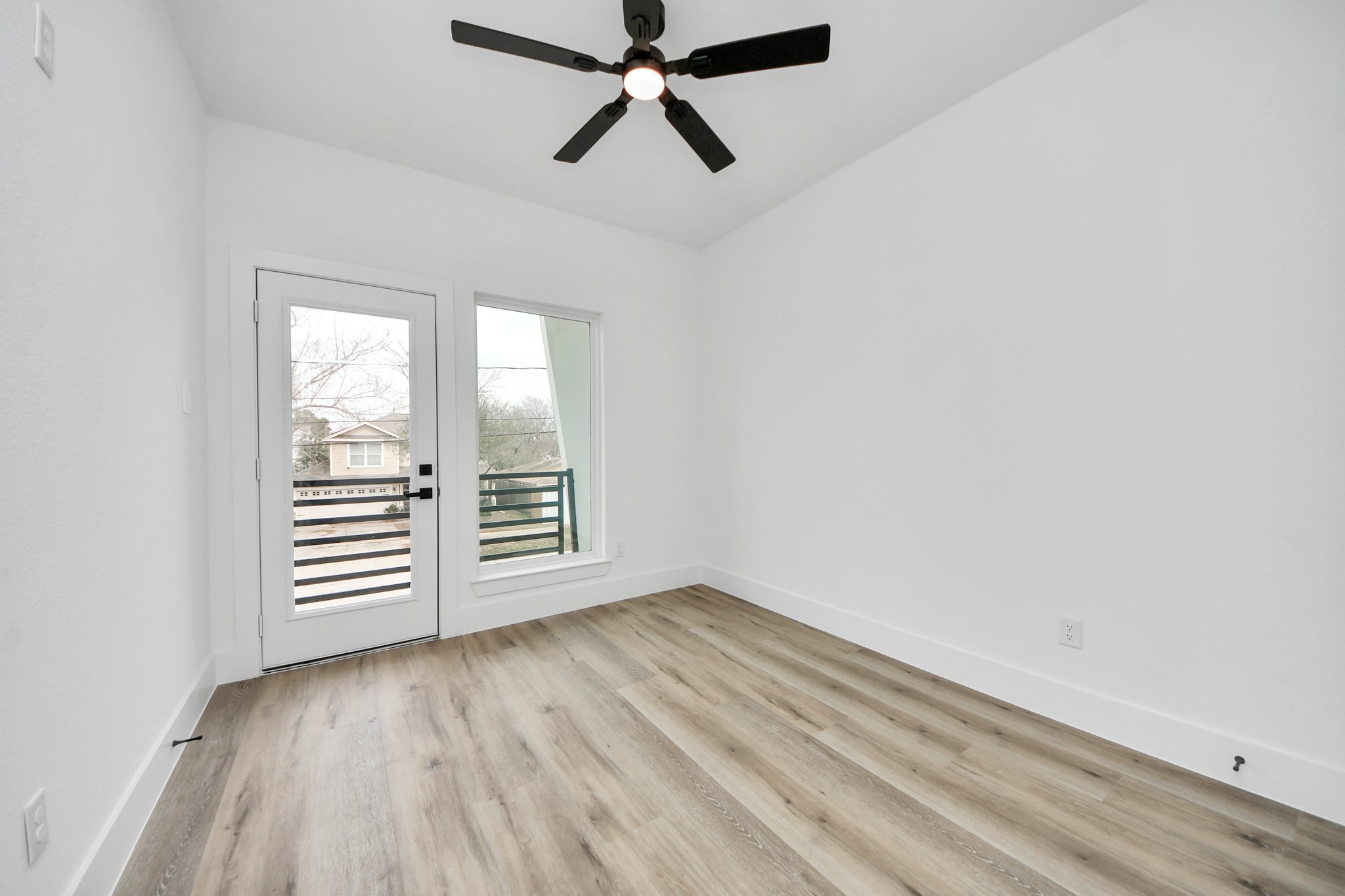 3524 Rebecca Street Houston, TX 77021 - Photo 37 of 46 bedroom #3
