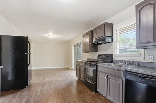 $379,900 | 2613 Mural Drive, Atlanta, GA 30341