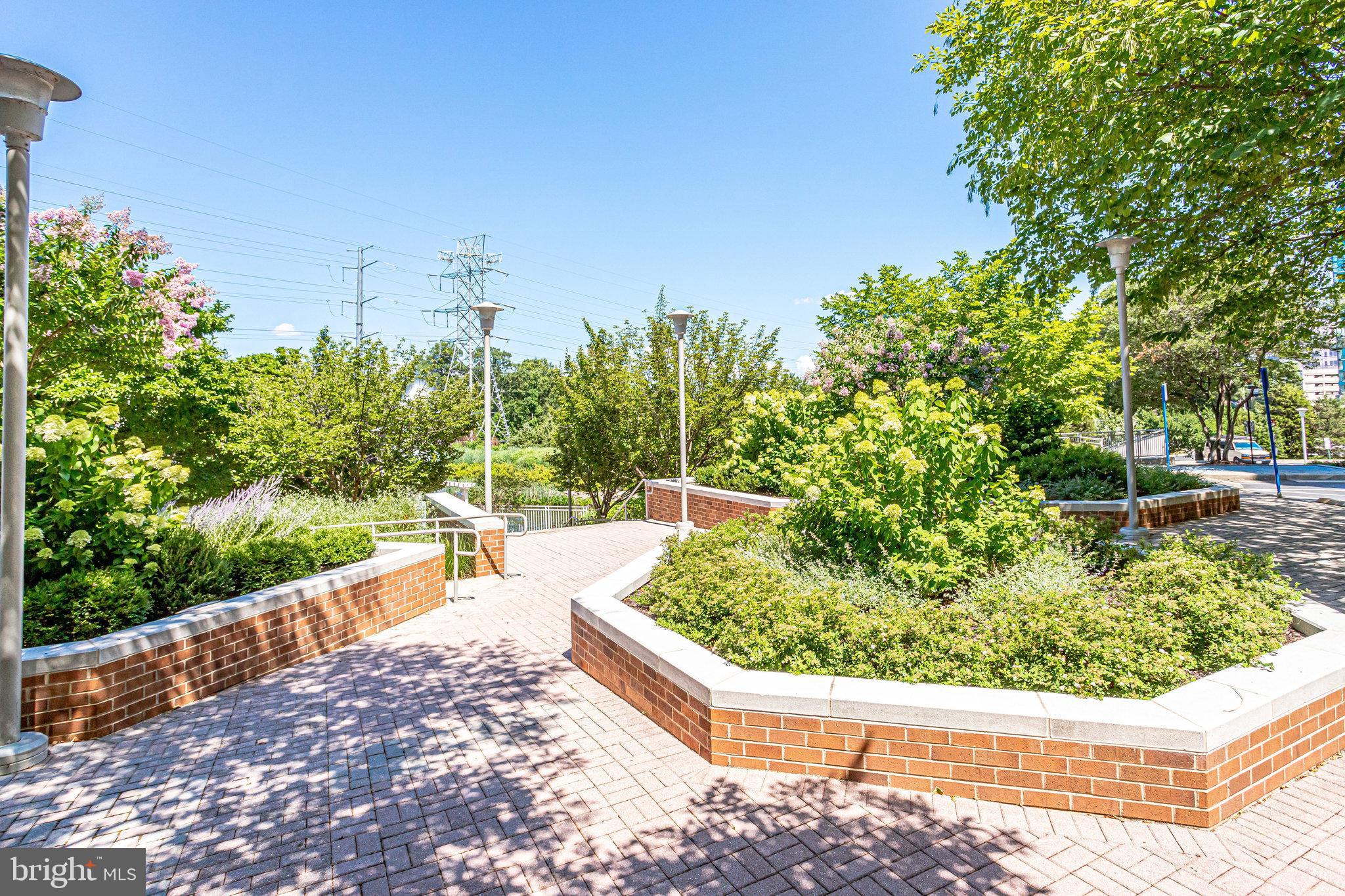 11800 Sunset Hills Road, Unit 714 Reston, VA 20190 - Photo 33 of 44 Walking Paths
