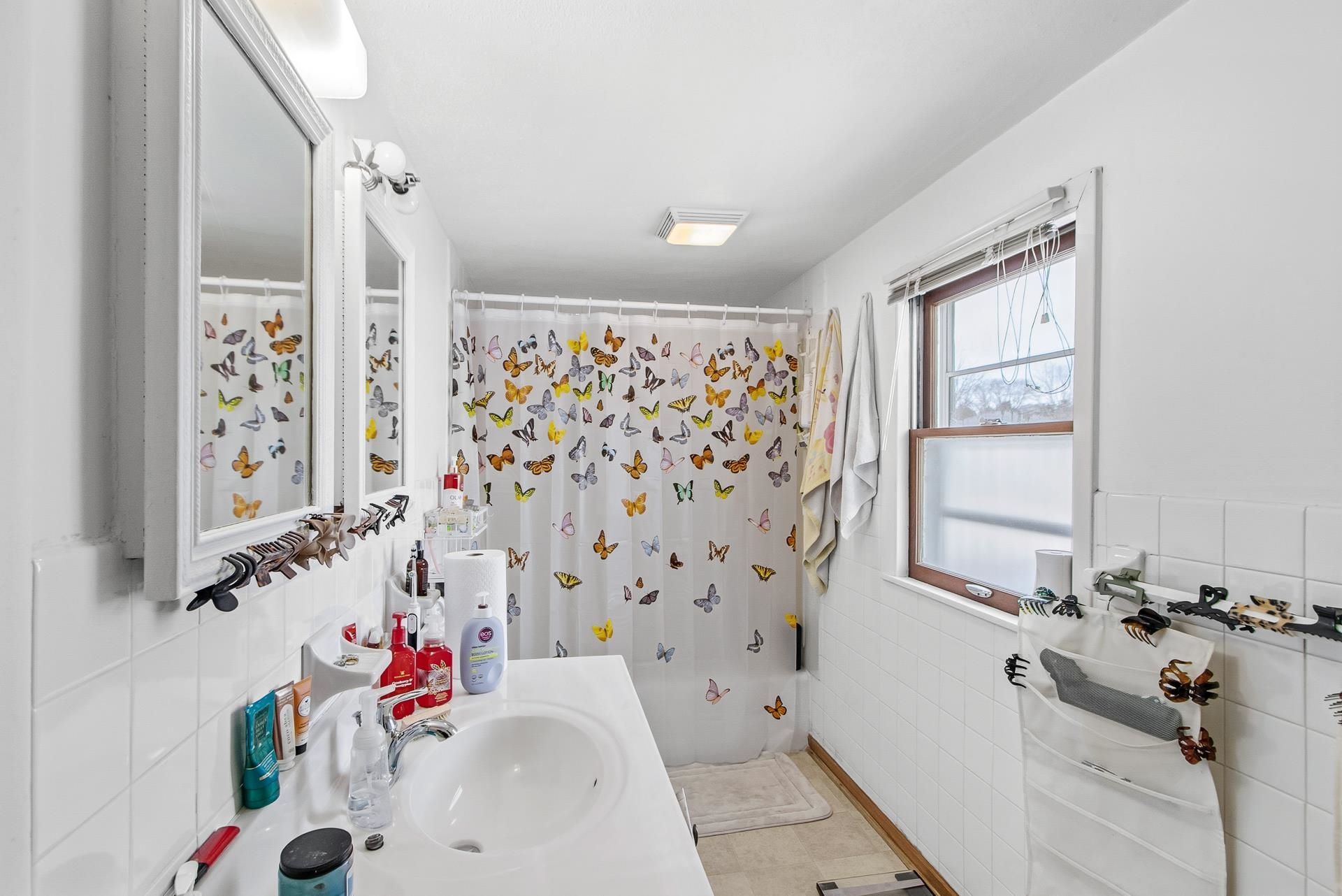 435 8th Street Baraboo, WI 53913 - Photo 12 of 43