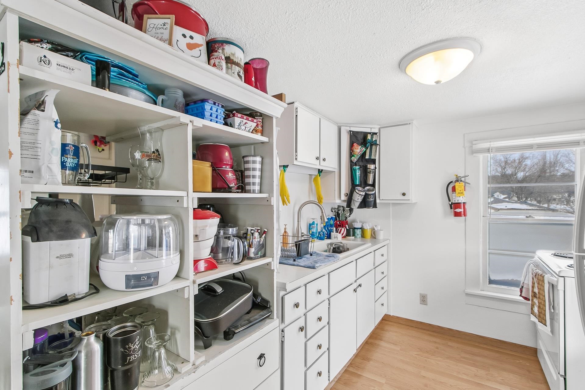 435 8th Street Baraboo, WI 53913 - Photo 7 of 43